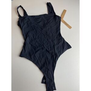 SKIMS Fits Everybody Square Neck Bodysuit – Onyx – Size XS (NWT)